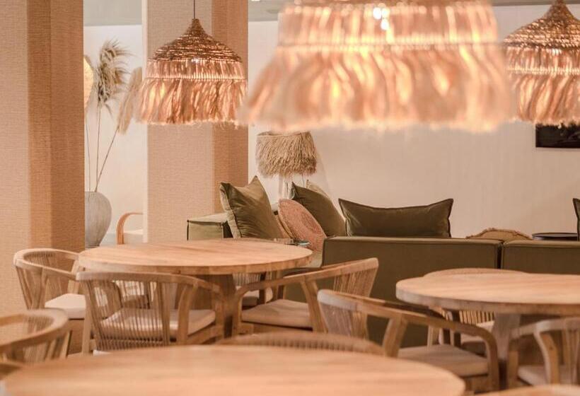 Отель Ipanema Park