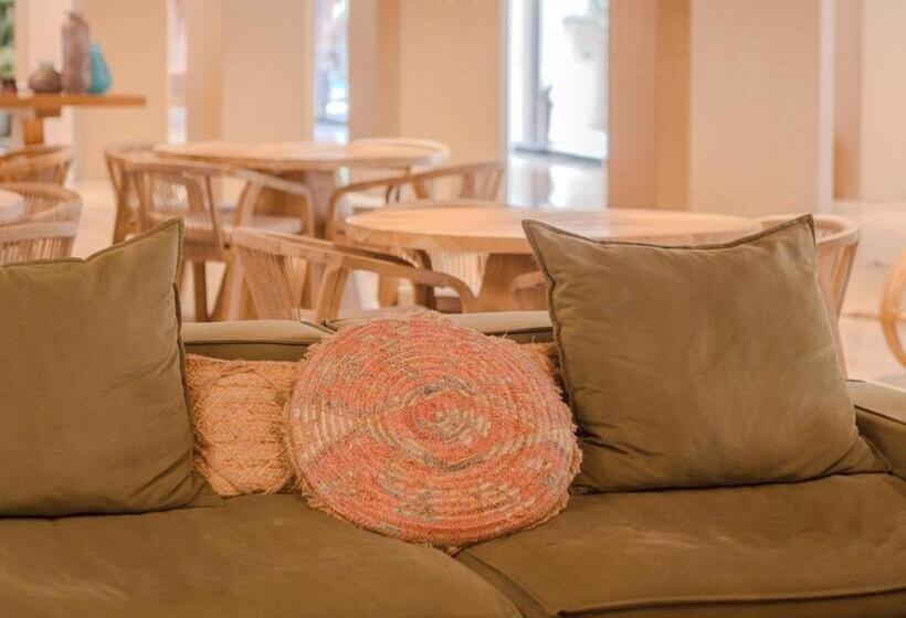 Отель Ipanema Park