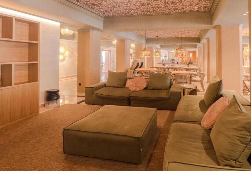 Отель Ipanema Park