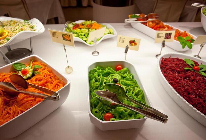 Отель Ipanema Park