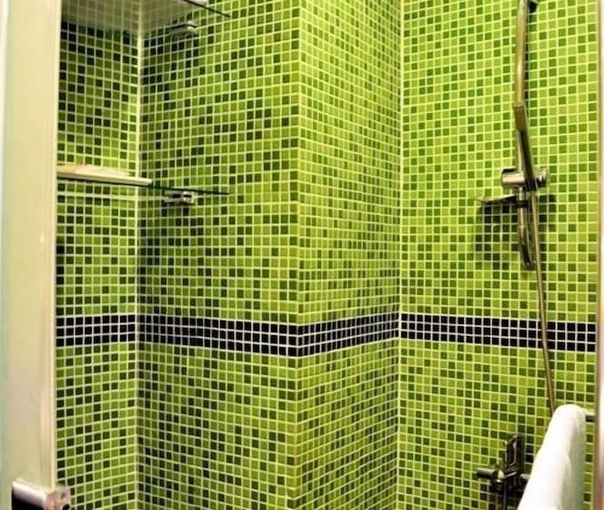 هتل Kenting Culture Resort