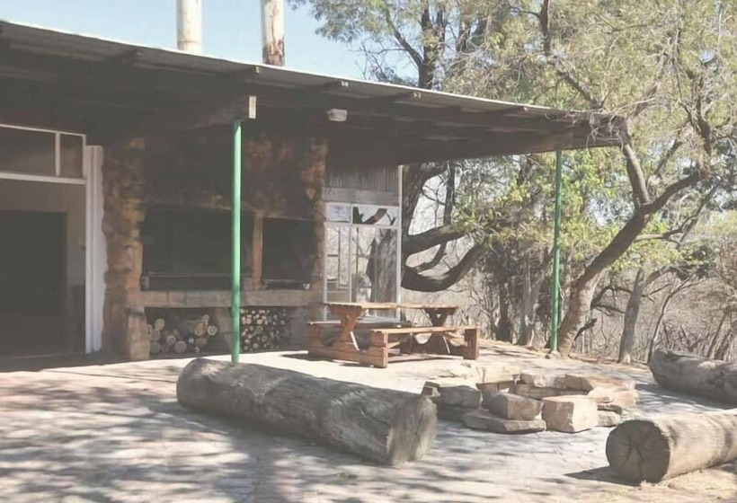 فندق Kumbagana Game Lodge