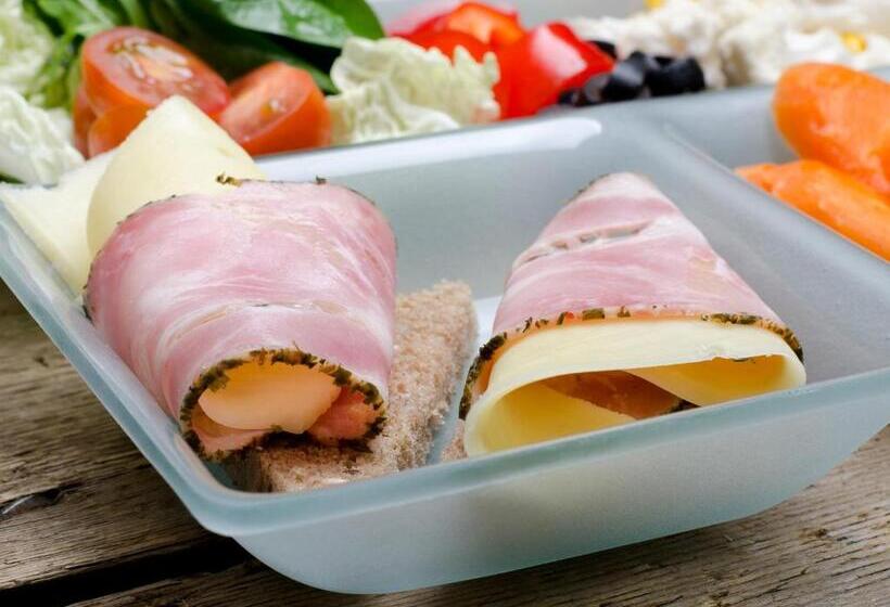 Lofoten Sommerhotell Og Vandrerhjem