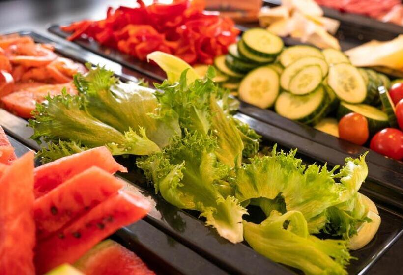 Lofoten Sommerhotell Og Vandrerhjem