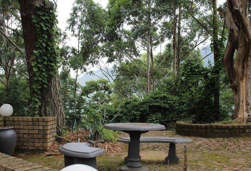 酒店 Magoebaskloof Mountain Lodge