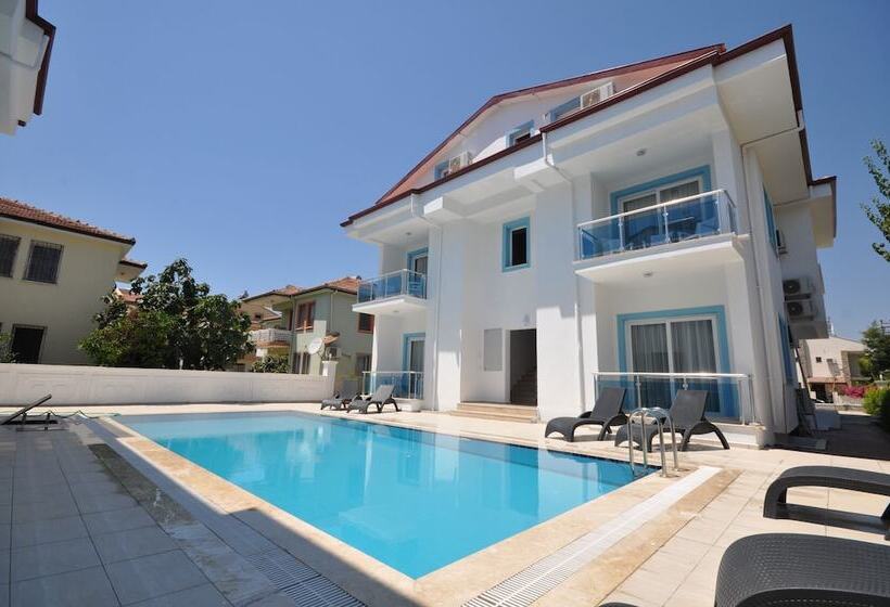 فندق Manolya Apart