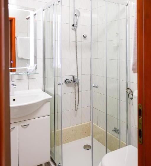 בית מלון כפרי Mb