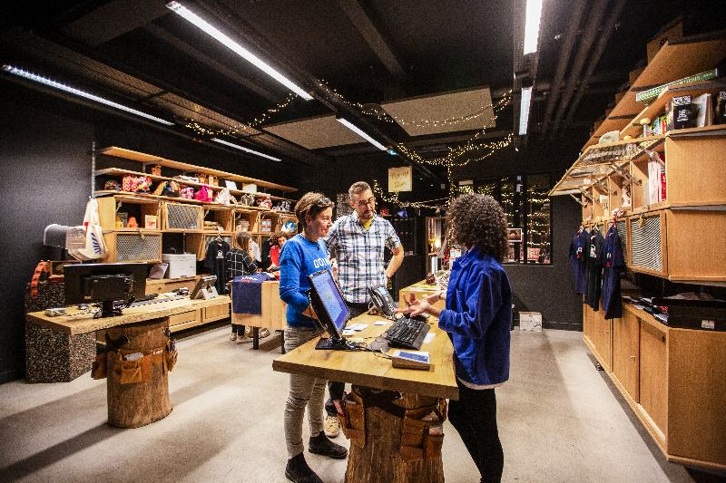 Mob Hotel Paris Les Puces