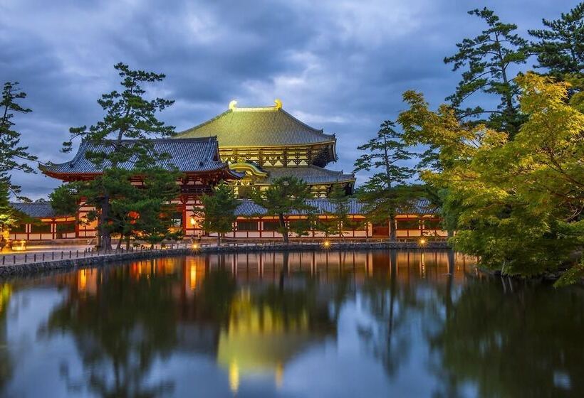 Отель Nara Visitor Center And Inn