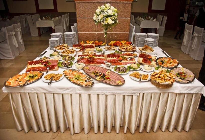 בית מלון כפרי Narona