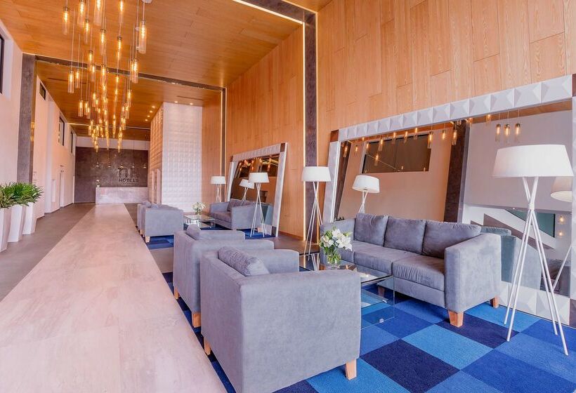 فندق NH San Luis Potosi