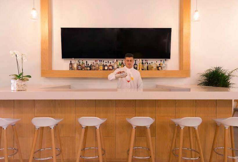 فندق NH San Luis Potosi