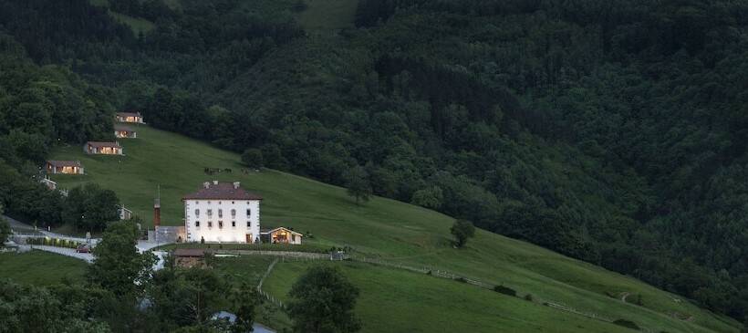 Отель Palacio De Yrisarri By Irrisarri Land