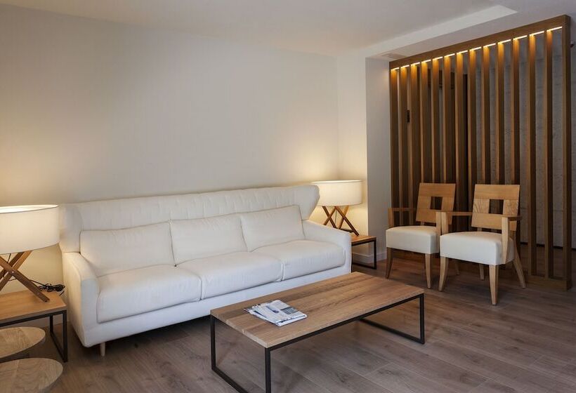 Отель Palacio De Yrisarri By Irrisarri Land