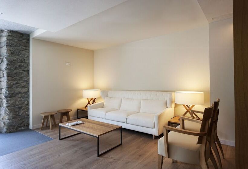 Отель Palacio De Yrisarri By Irrisarri Land