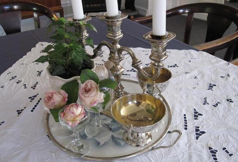 ホテル Postgaarden