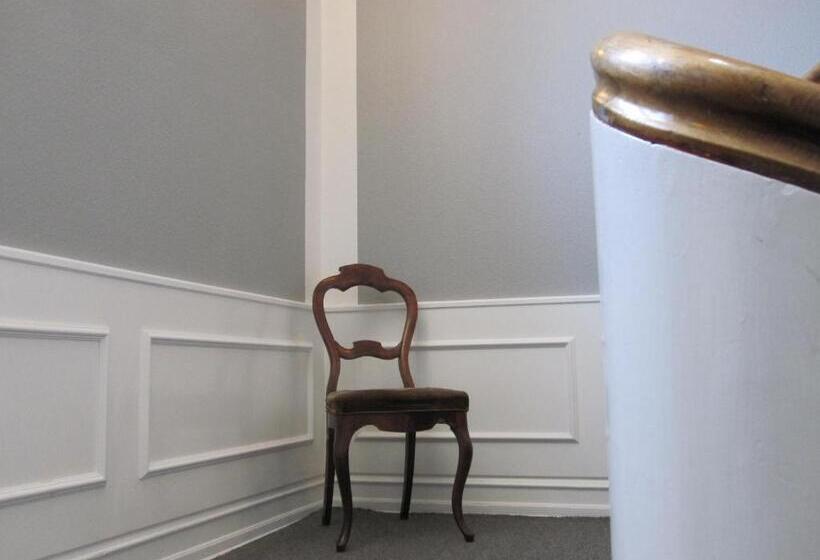 ホテル Postgaarden