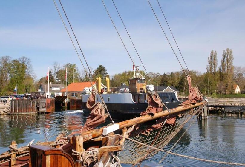 فندق Rørvig Centret