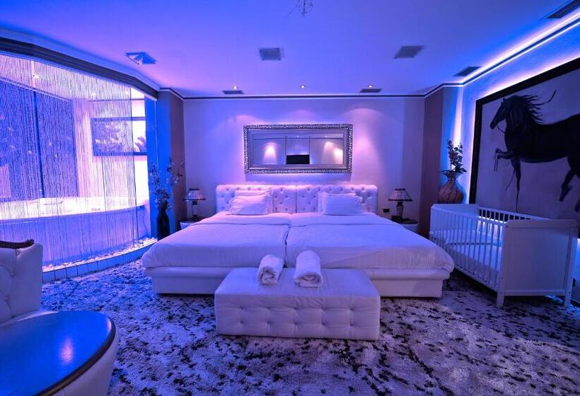 בית מלון כפרי Rosa Blu