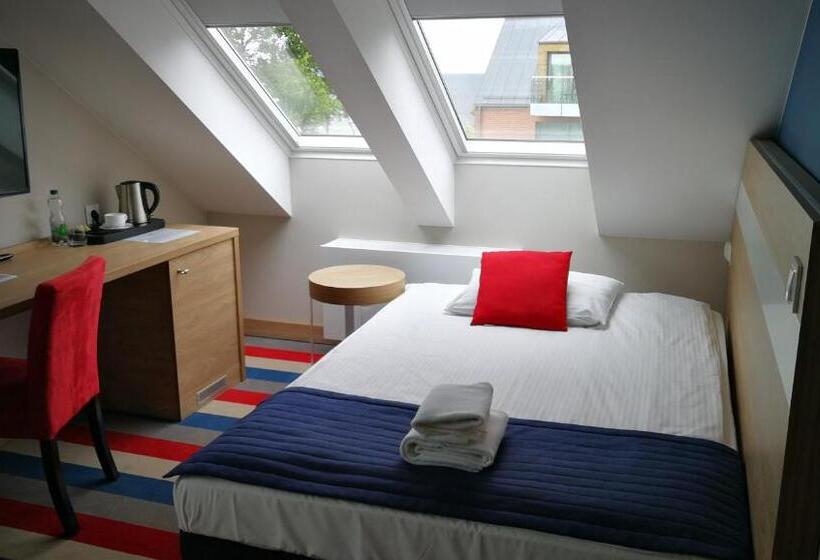 בית מלון כפרי Skipper