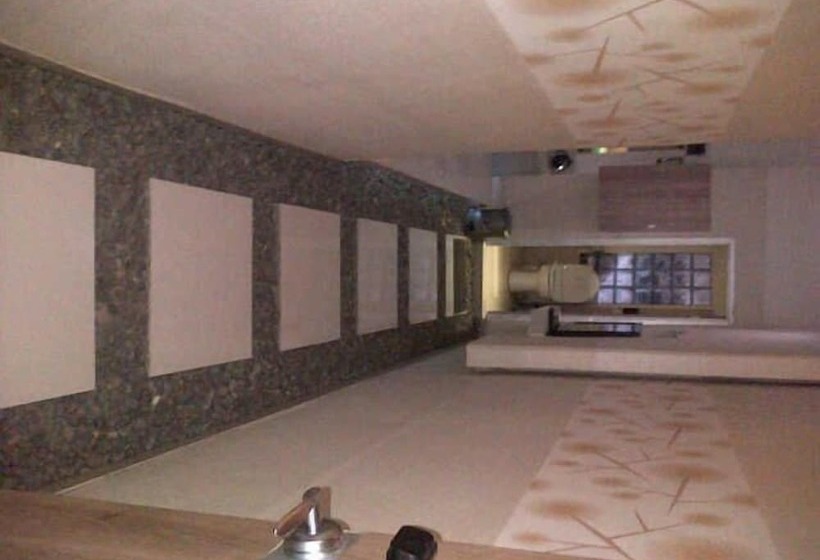 Space Hotel By Papaho