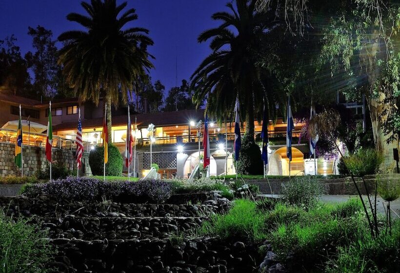 ホテル Termas El Corazon