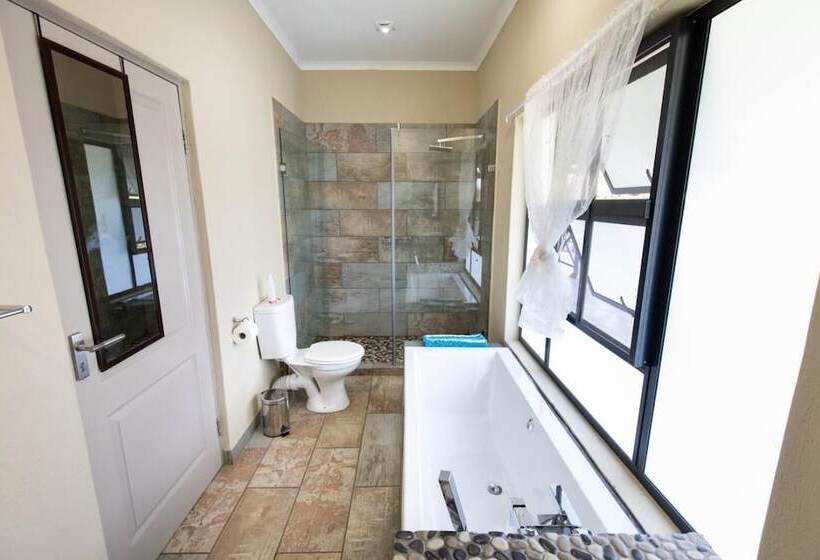 酒店 The Belgium Inn