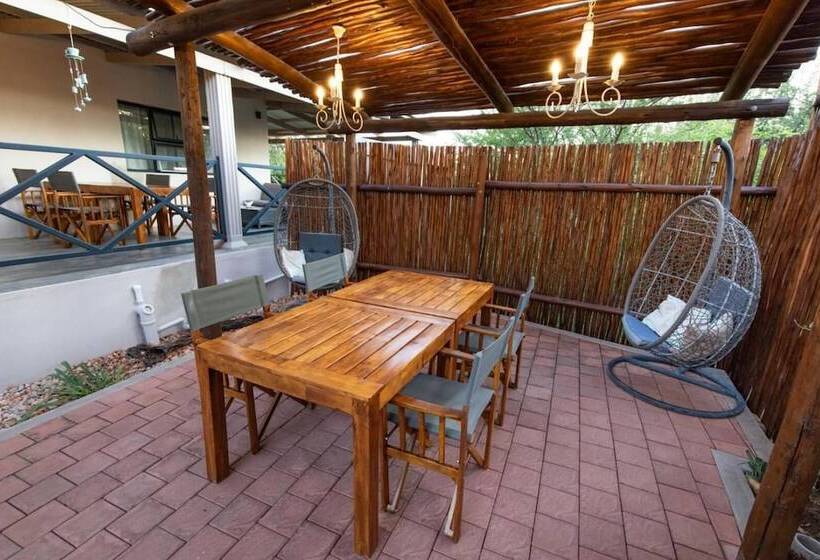 酒店 The Belgium Inn