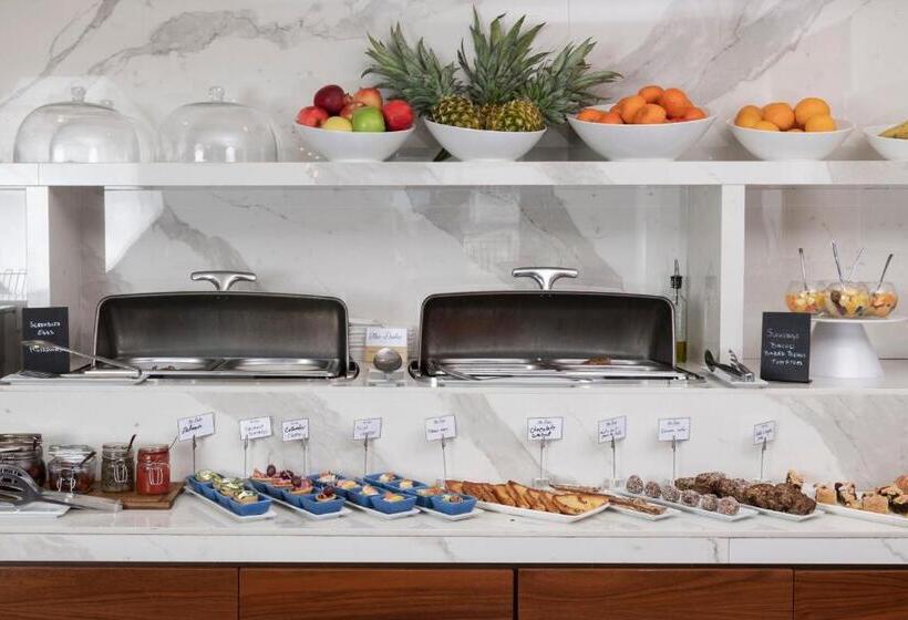 هتل The Duke Boutique