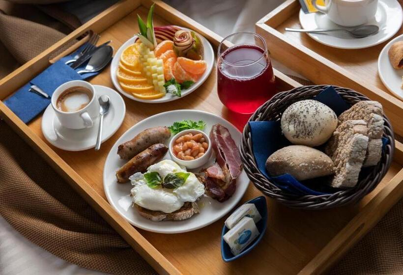 هتل The Duke Boutique