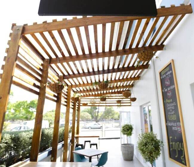 New National Hotel And Conference