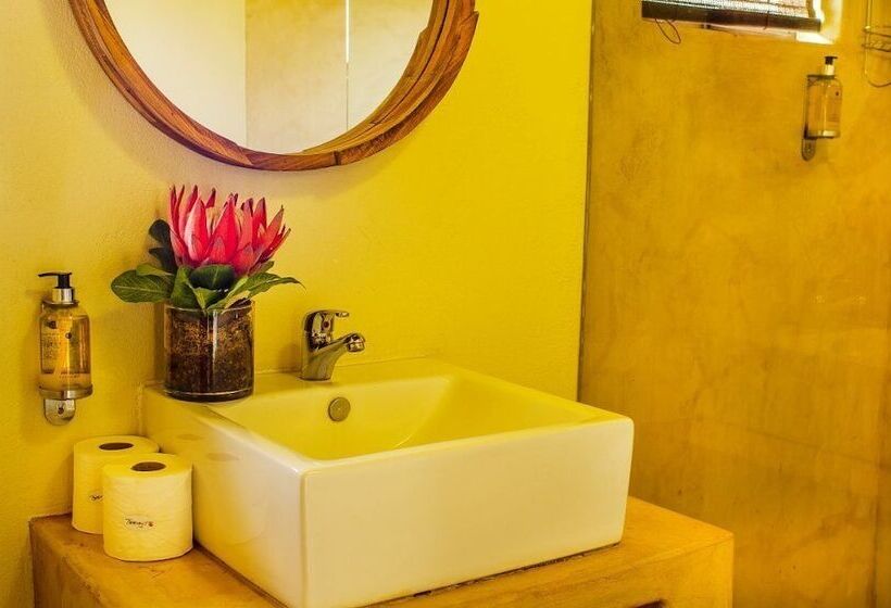 호텔 Tshikwalo Game Lodge