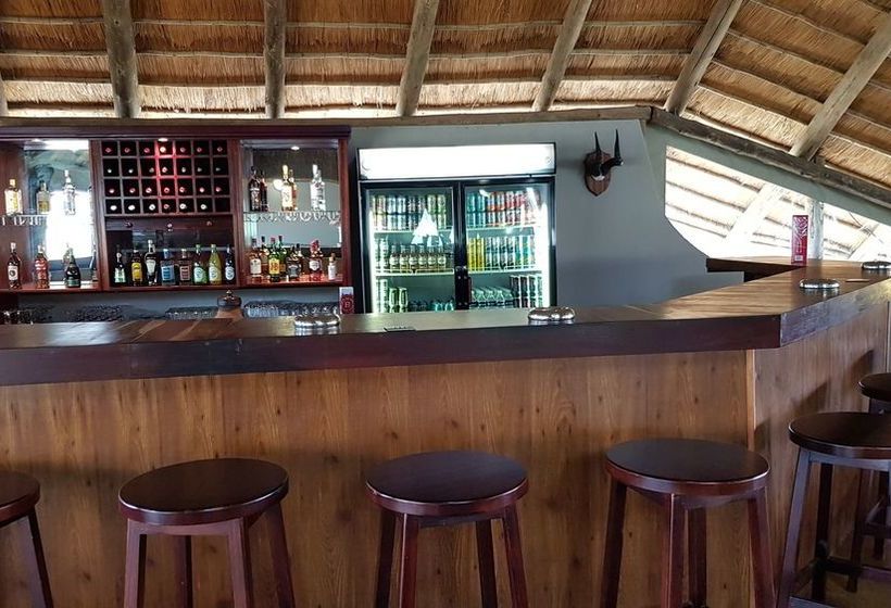 Отель Unyati Safari Lodge