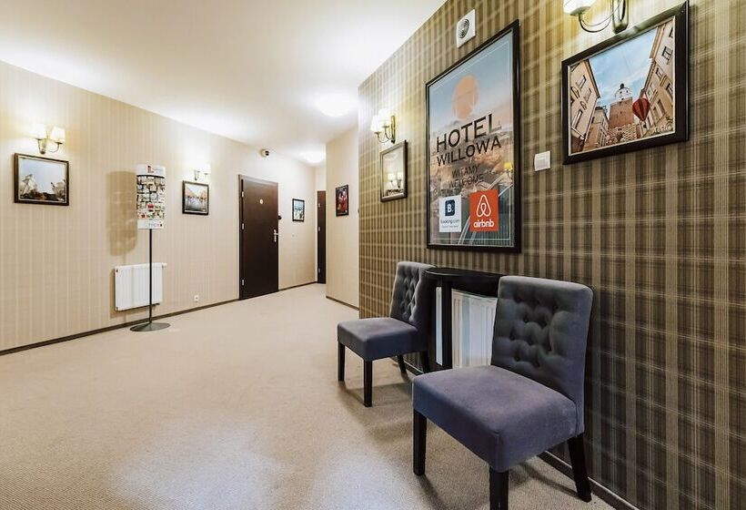 هتل Willowa