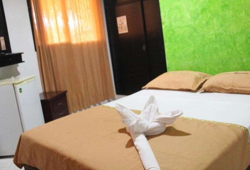 酒店 Y Parque Turístico Navar City