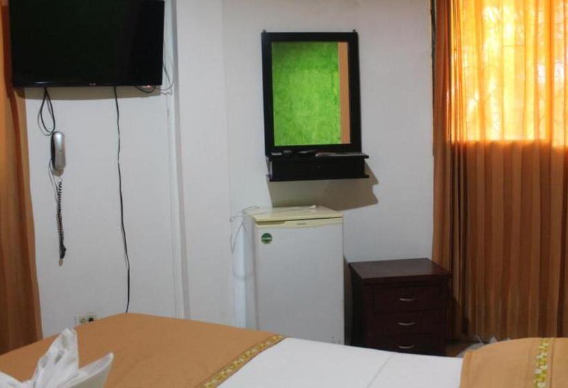 酒店 Y Parque Turístico Navar City