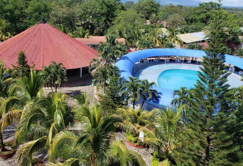 هتل Y Parque Turístico Navar City