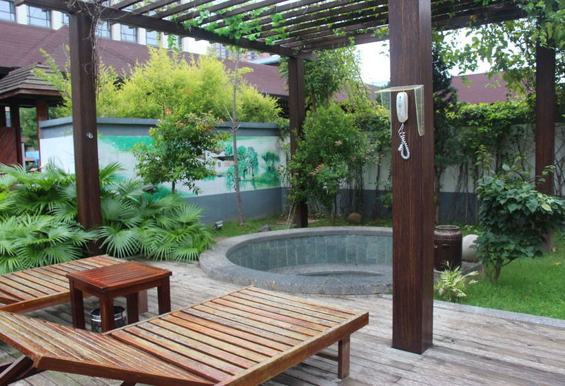 Отель Yongtai Smiler Hotspring