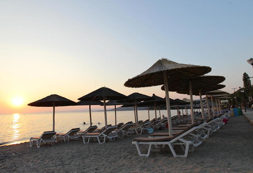 Meliton Inn Hotel & Suites By The Beach