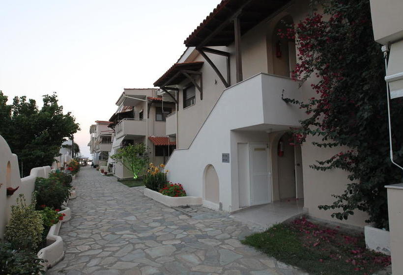 Meliton Inn Hotel & Suites By The Beach