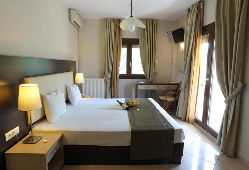 Meliton Inn Hotel & Suites By The Beach