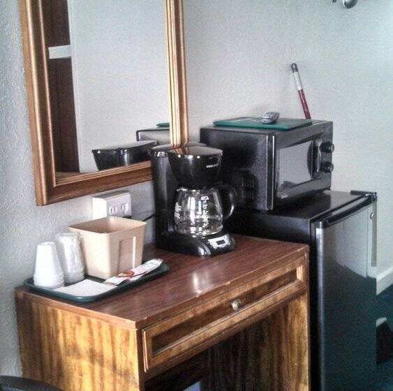 فندق على الطريق Mother Lode Lodge