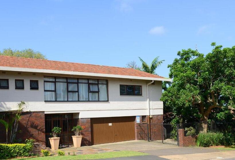 Oliveroom Self Catering And B&b