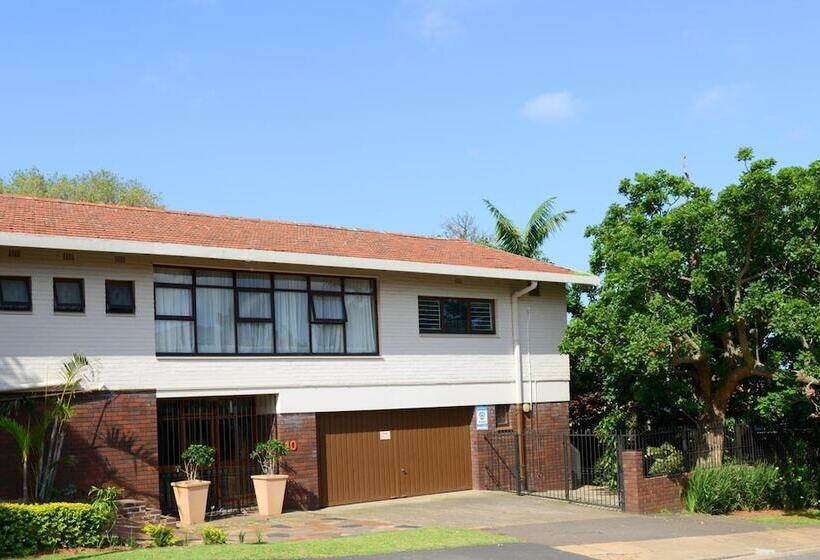 Oliveroom Self Catering And B&b