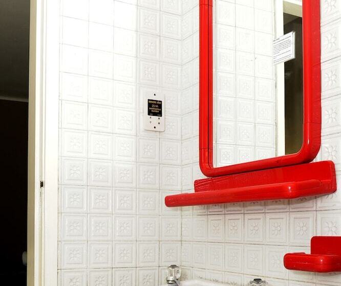 Oliveroom Self Catering And B&b