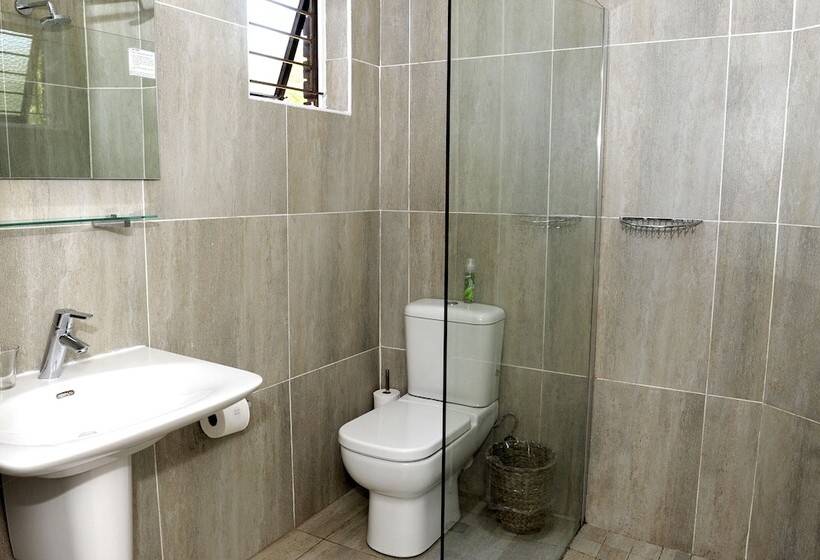 Oliveroom Self Catering And B&b