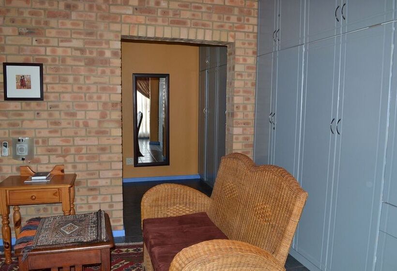 פנסיון Boga Legaba Guest House & Conference Centre