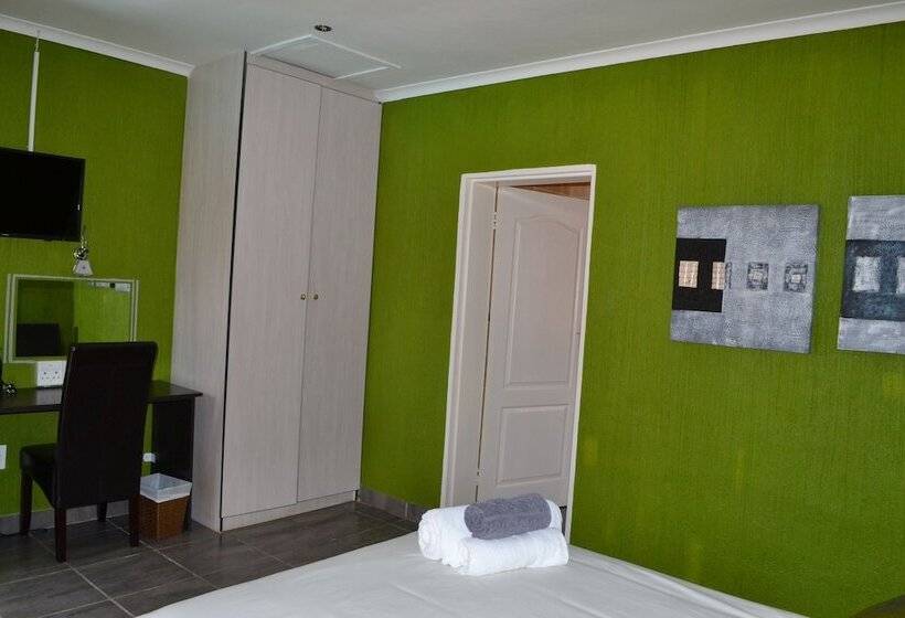 פנסיון Boga Legaba Guest House & Conference Centre