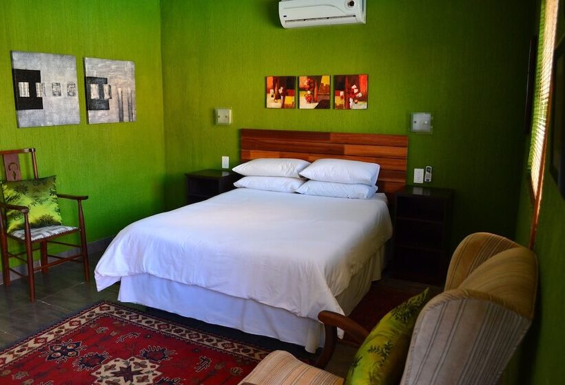 פנסיון Boga Legaba Guest House & Conference Centre