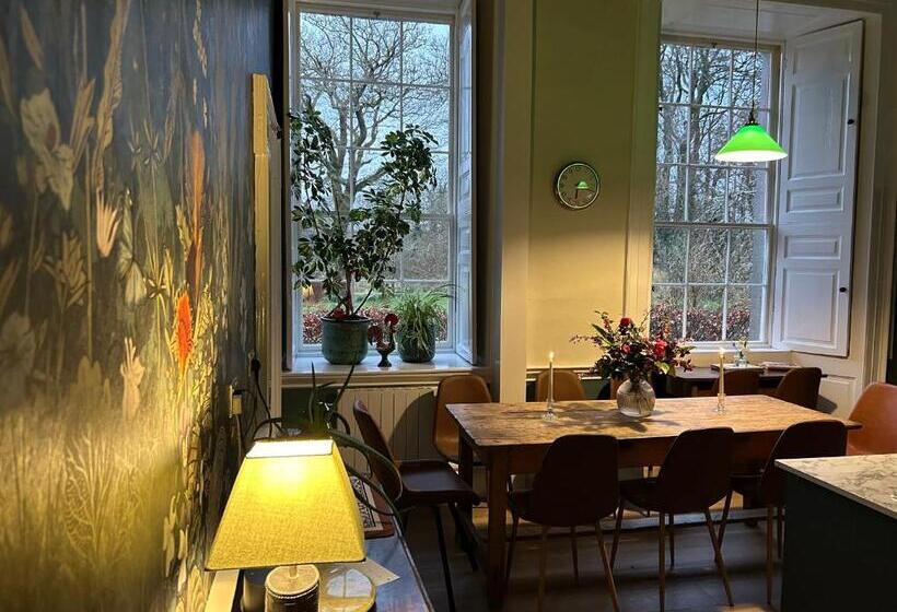 פנסיון Coopershill House